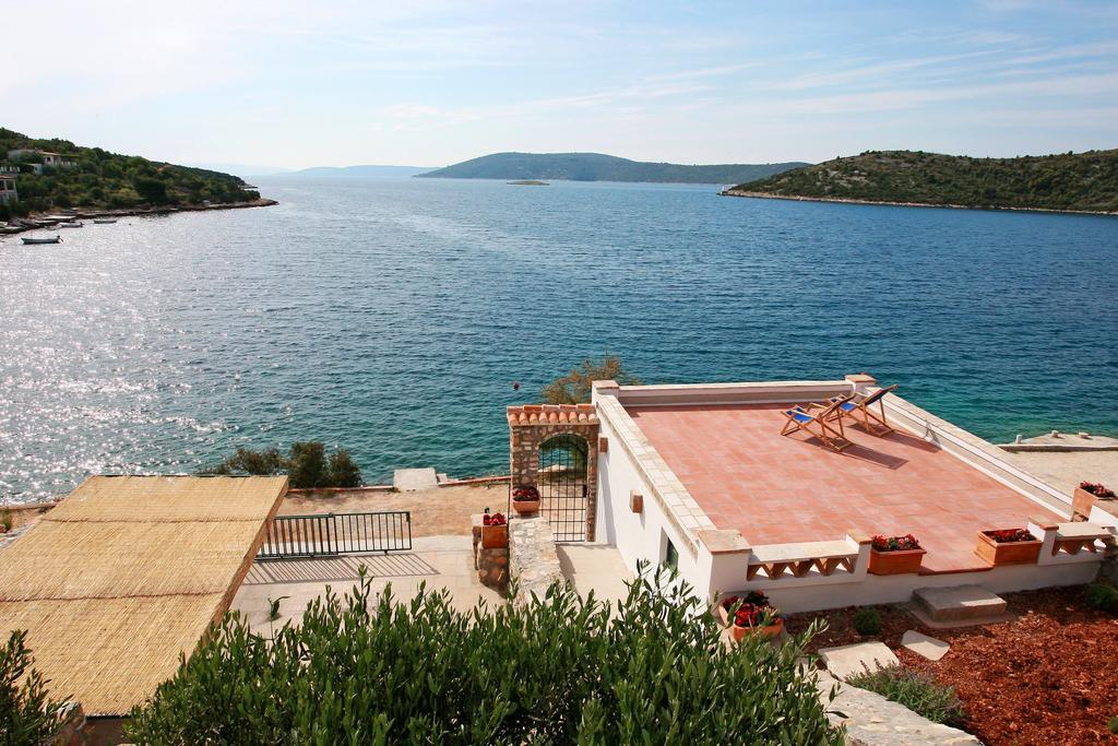 Villa Sol Vinišće Eksteriør billede